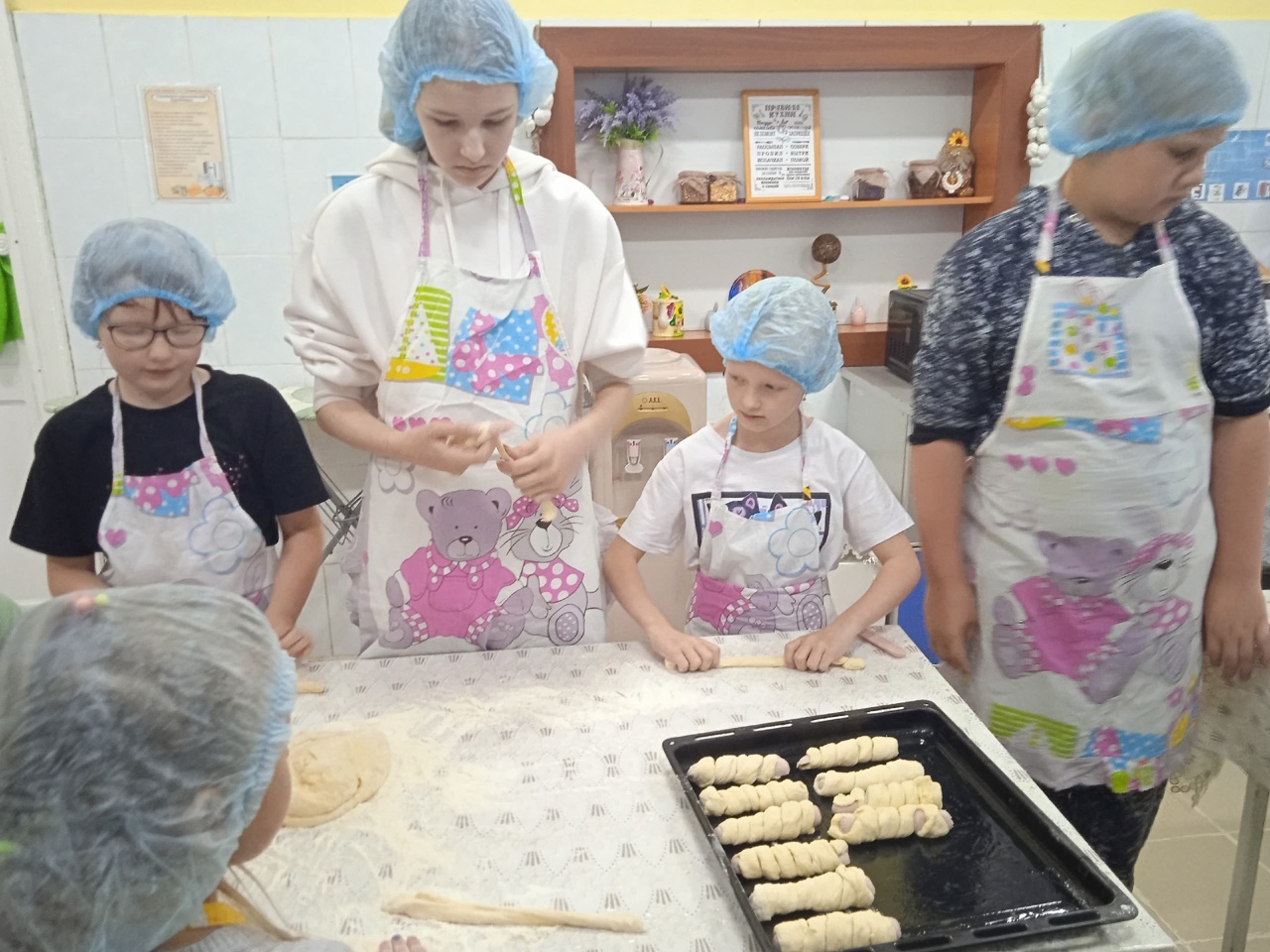 На Площадке детства весело, интересно, а еще и очень вкусно!