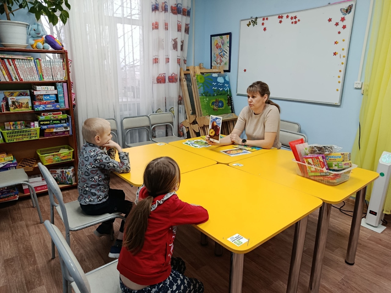 В отделении по работе с семьей и детьми работает группа кратковременного ухода (присмотра) 