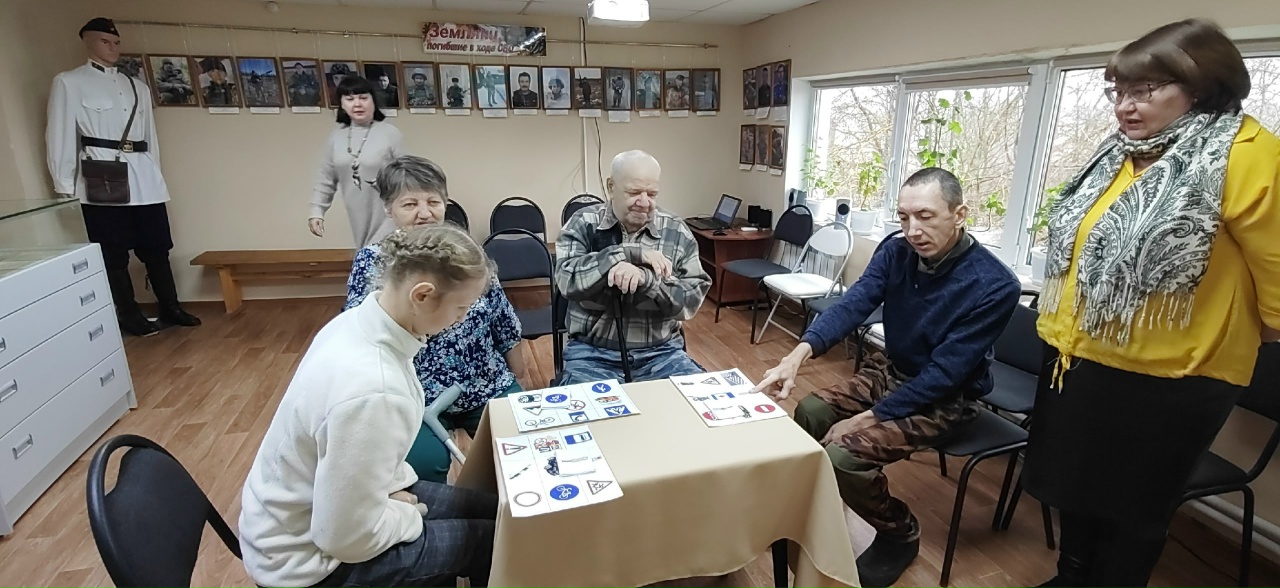 Сегодня получатели социальных услуг социальной реабилитационной службы посетили Бабушкинский исторический музей.