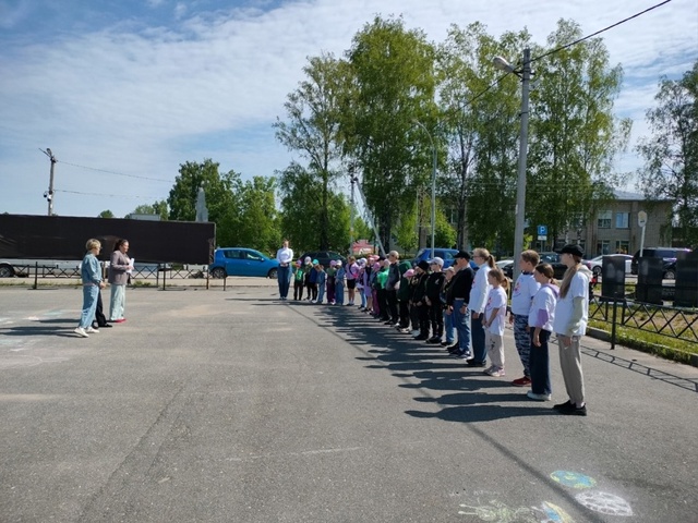 "КУРЬЕРЫ БЕЗОПАСНОСТИ" СЕГОДНЯ ВЫШЛИ НА УЛИЦЫ СЕЛА ИМ.БАБУШКИНА...