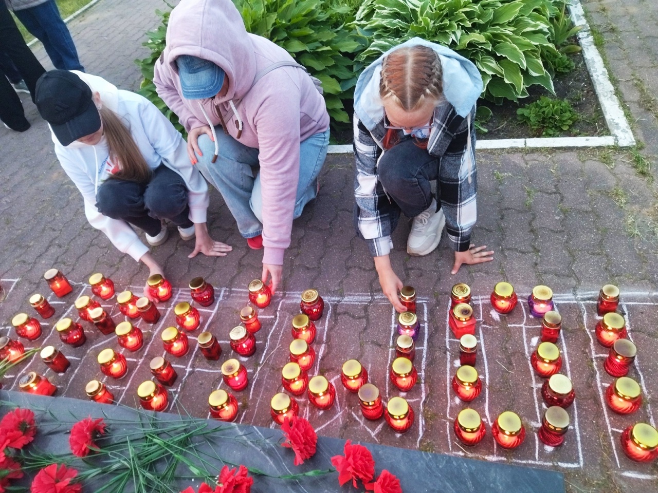 21 июня, в преддверии очередной годовщины начала Великой Отечественной войны в России и по всему миру стартовала мемориальная акция "Свеча памяти".
